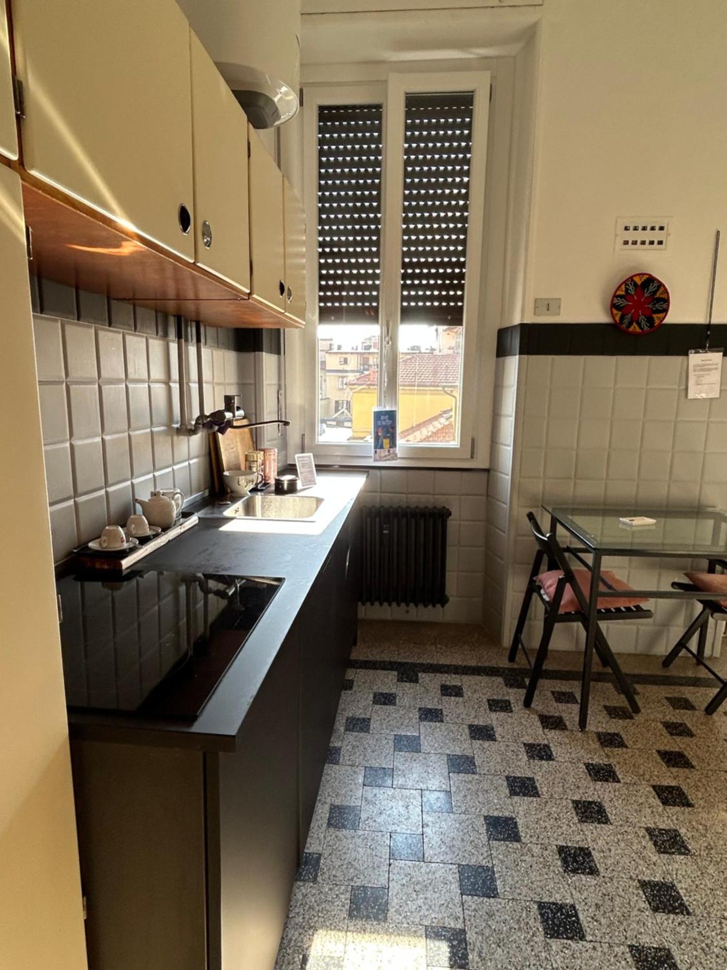1p Apartment *